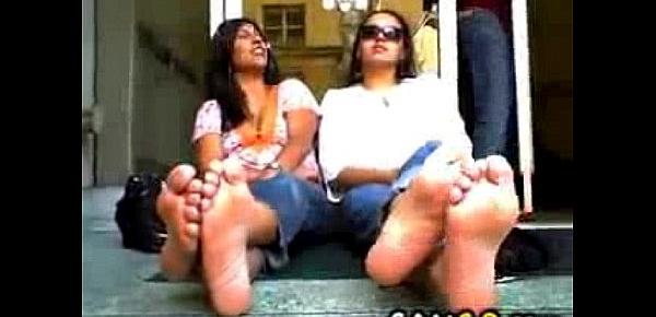  Latina Dom Soles - foot fetish - camg8